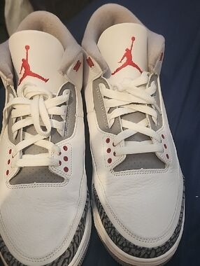 Jordan White Gray Red Retro-Inspired Basketball Sneakers Excellent Condition